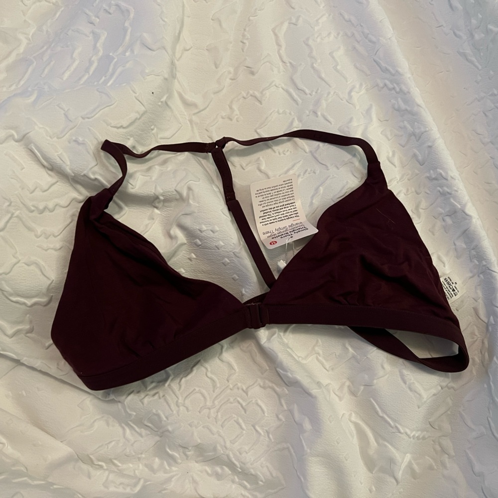 lululemon bra: maroon